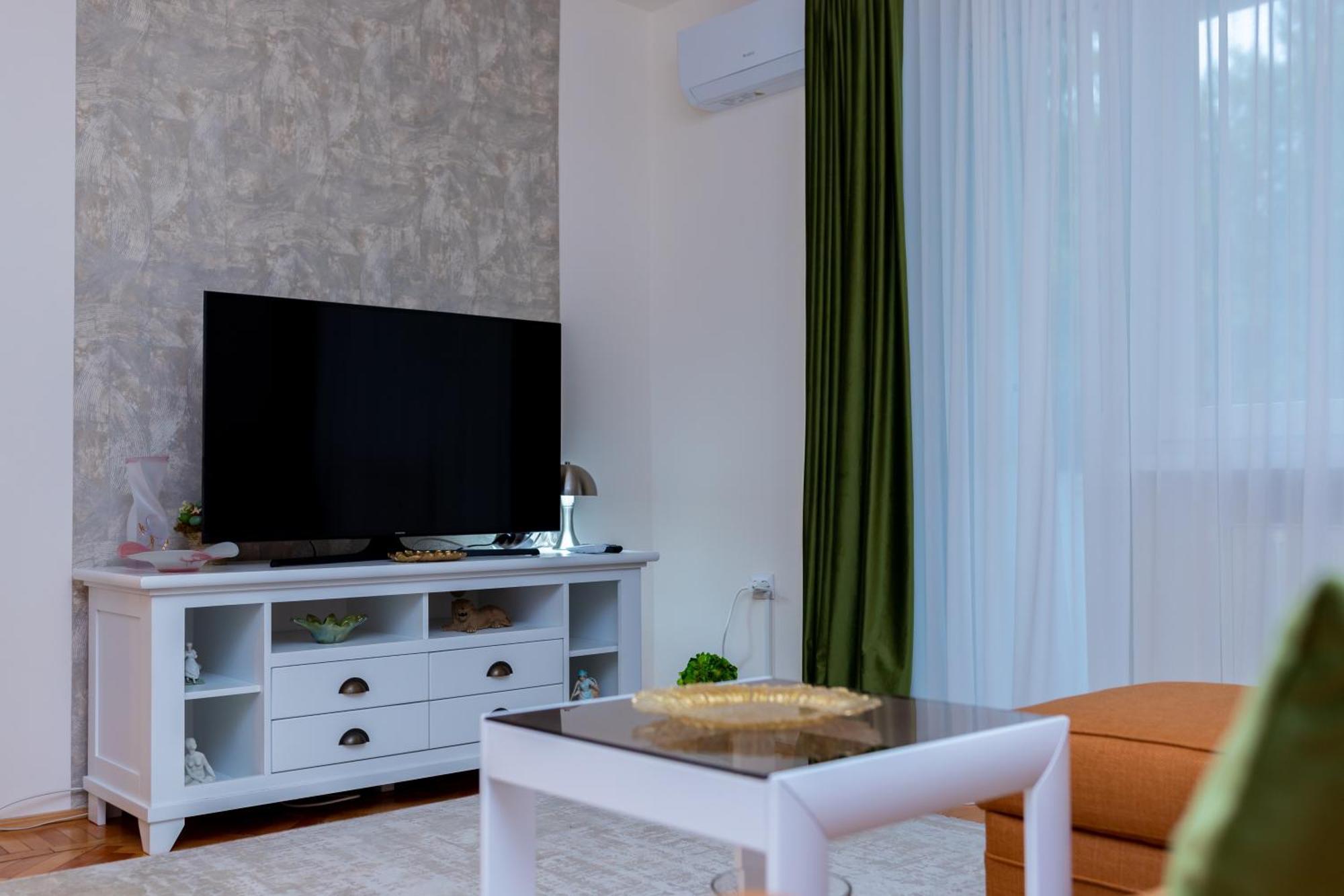 Apartament Octavia Hunedoara Luaran gambar